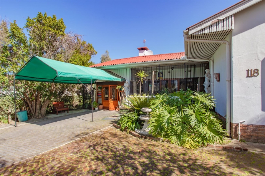 4 Bedroom Property for Sale in Paarl Central Western Cape